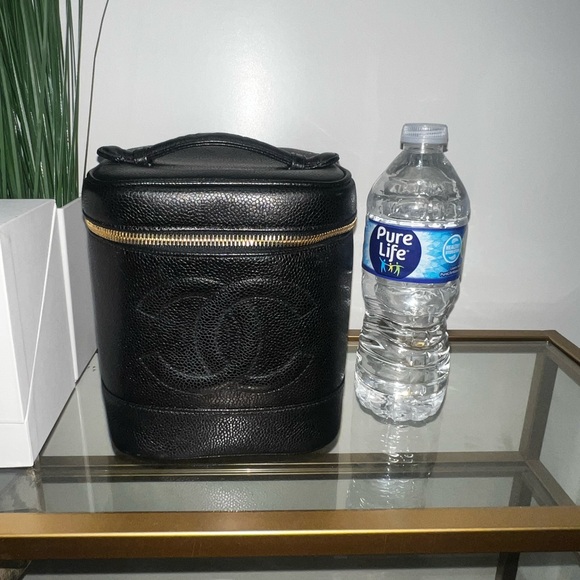 Chanel Black Caviar Top Handle Zip-Around Tall Vanity Bag - Picture 14 of 15